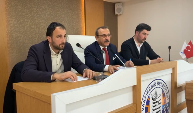HEPİMİZİN İLÇEMİZE BORCU VAR