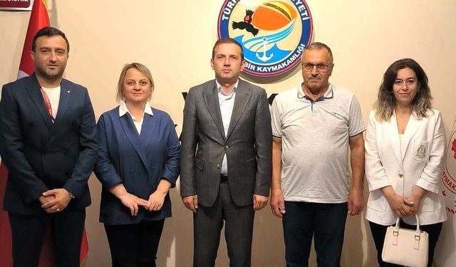 KIZILAY’DAN KAYMAKAM ULUSOY’A NEZAKET ZİYARETİ