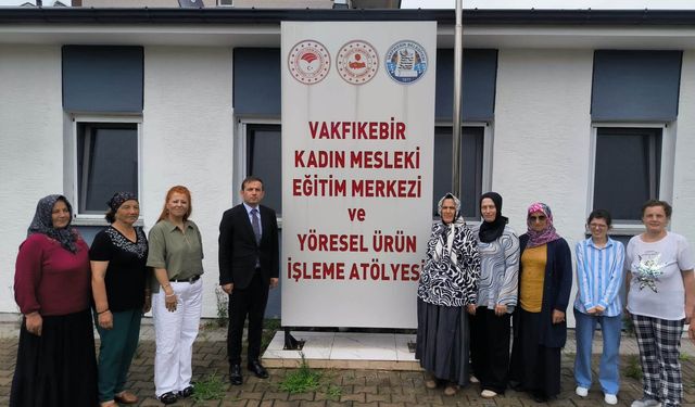 ÜRETEN KADINLARIN YANINDA,"YEREL KALKINMADA KADIN İŞ GÜCÜ ÖNEMLİ"