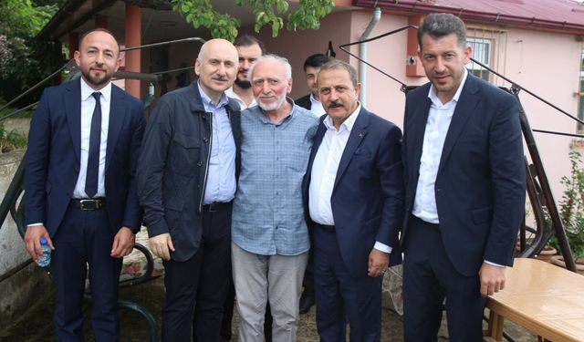 İSMAİL HACIFETTAHOĞLU'NA GEÇMİŞ OLSUN ZİYARETİ