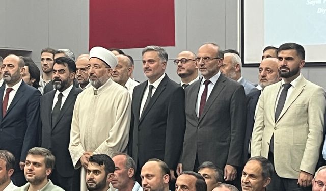 DİYANET İŞLERİ BAŞKANI ARPAGUŞ, TRABZON’DA MEVLİD-İ NEBİ HAFTASI PROGRAMI’NA KATILDI