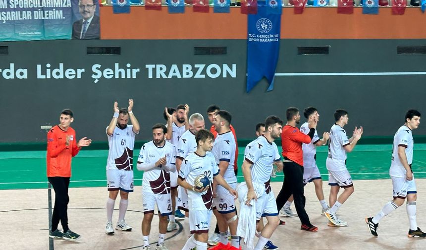 TRABZON FIRTINASI HENTBOL SAHASINDA ESTİ