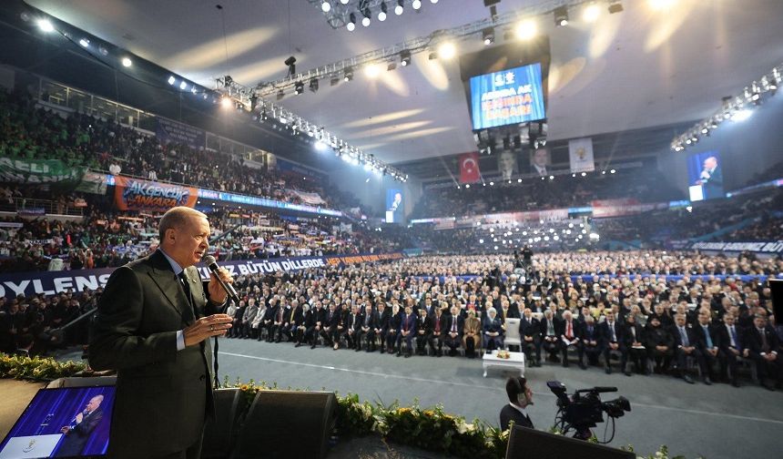 AK PARTİ 8. OLAĞAN BÜYÜK KONGRESİ YAPILDI