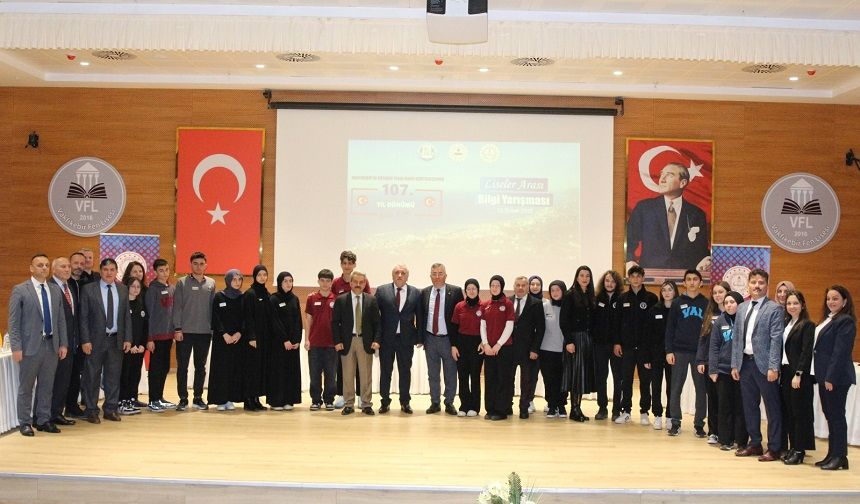 ‘Vakfıkebir'in Kurtuluşu ve Tarihçesi’ Konulu Liseler Arası Bilgi Yarışması Düzenlendi