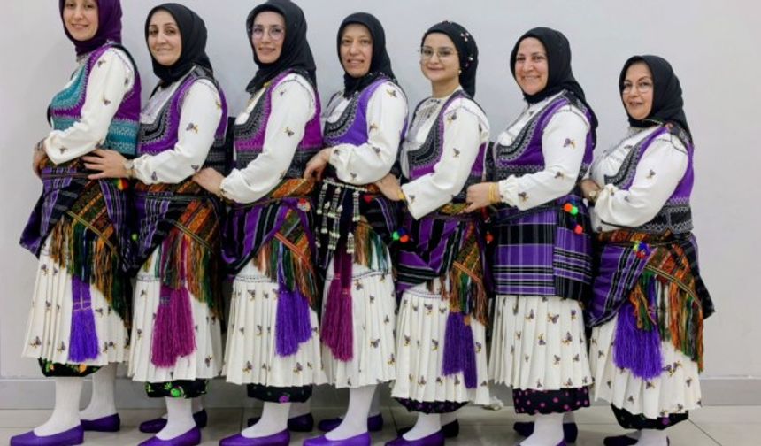 ŞALPAZARI’NIN YÖRESEL GİYİSİLERİ TESCİLLENDİ