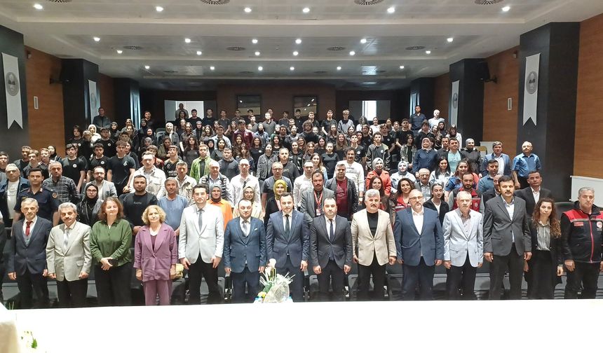 ETİK HAFTASI SEMİNERİ GERÇEKLEŞTİRİLDİ