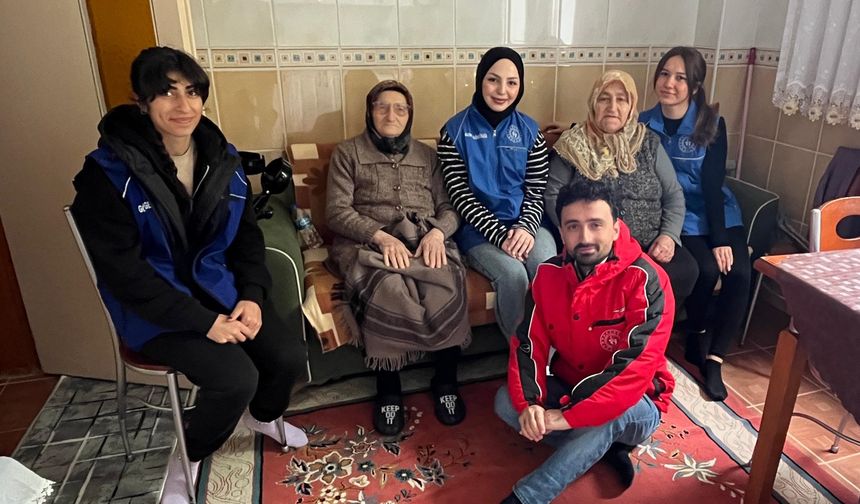 MUSTAFA TURUPÇU GENÇLİK MERKEZİ GÖNÜLLERE DOKUNUYOR