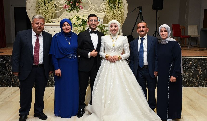 RUKİYE İLE MURAT BİR ÖMÜR BERABERLİĞE EVET DEDİLER
