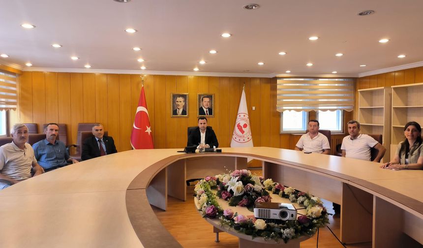MUHTARLARLA İSTİŞARE TOPLANTISI YAPILDI