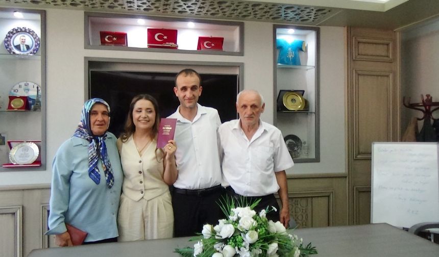 ALİŞ & NECİBE ÇİFTİ DÜĞÜN ÖNCESİ NİKAHLARINI KIYDILAR