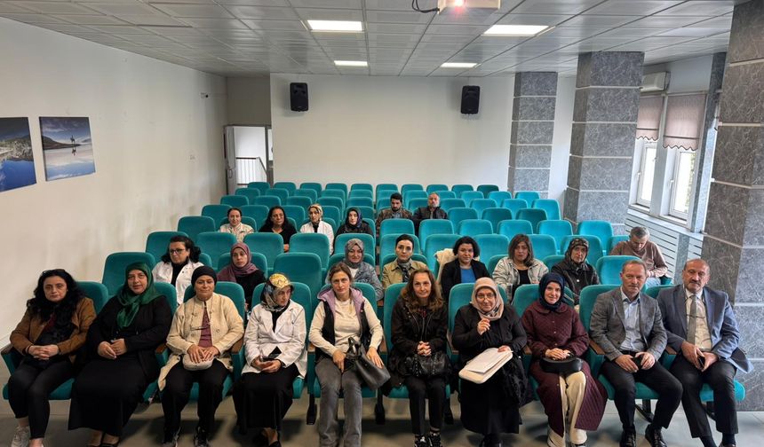 BİLGİLENDİRME VE ORYANTASYON TOPLANTISI YAPILDI