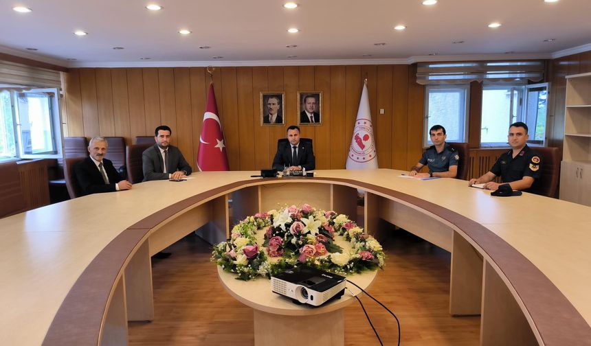 ÜNİVERSİTE GÜVENLİK TOPLANTISI GERÇEKLEŞTİRİLDİ