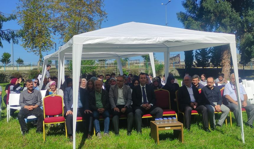 ÖĞRETMENLERİNİ UNUTMADILAR