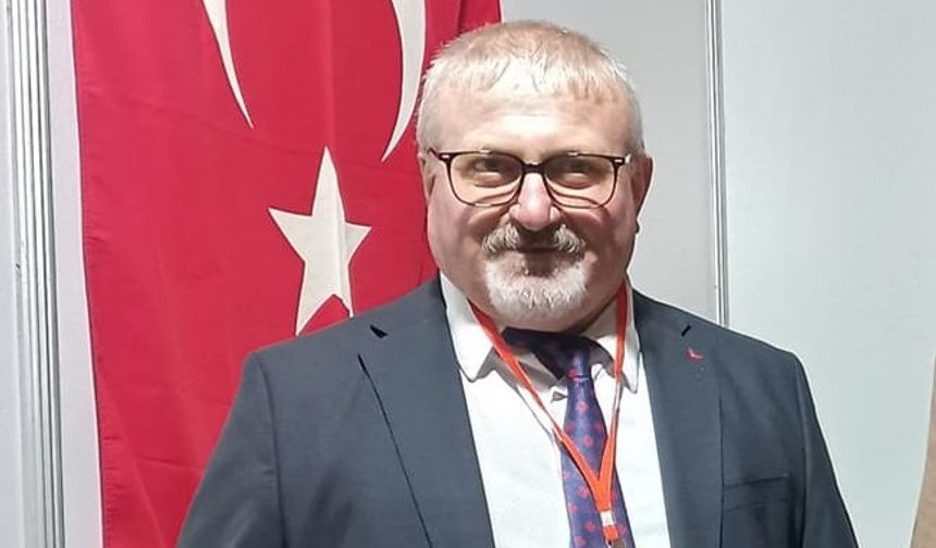 SAHTE BAL TUZAĞINA DİKKAT! “BALI ARACIDAN DEĞİL, ARICIDAN ALIN”