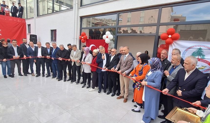 SİNLİCE KÖYÜ DERNEĞİ'NİN DÜZENLEMİŞ OLDUĞU KERMESE YOĞUN BİR KATILIM OLDU