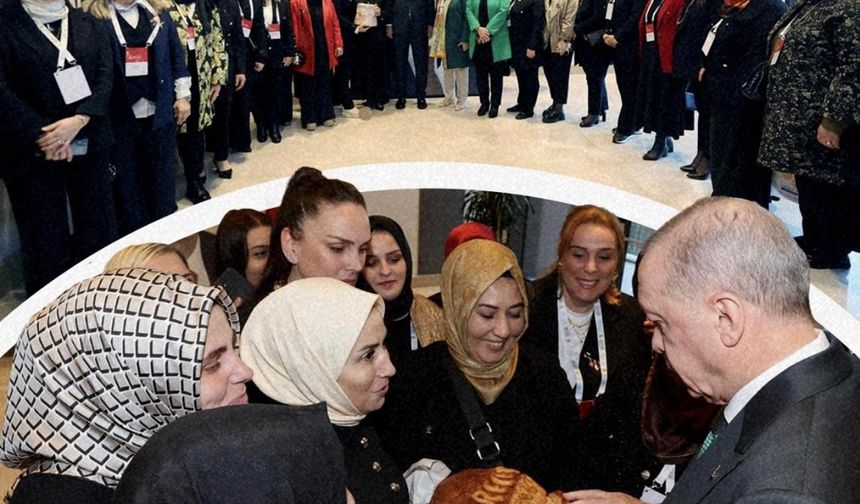 CUMHURBAŞKANI ERDOĞAN’A “VAKFIKEBİR EKMEĞİ” TAKDİM ETTİLER