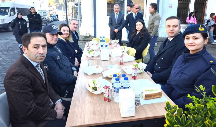 ŞMYO ‘’HAMSİ ŞENLİĞİ’’ COŞKUYLA GERÇEKLEŞTİ