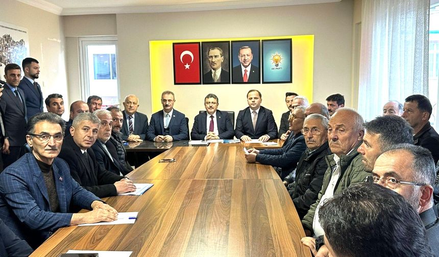 BAŞKAN GENÇ ŞALPAZARI'NDA MUHTARLARLA BULUŞTU