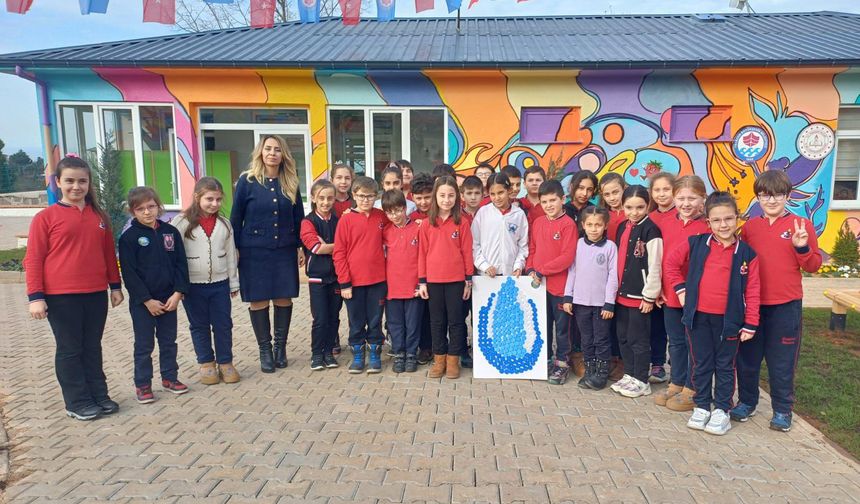 ÇİLEKLİ DÜŞLER KÖYÜ YAŞAM MERKEZİ'NE ÖĞRENCİLERDEN YOĞUN İLGİ