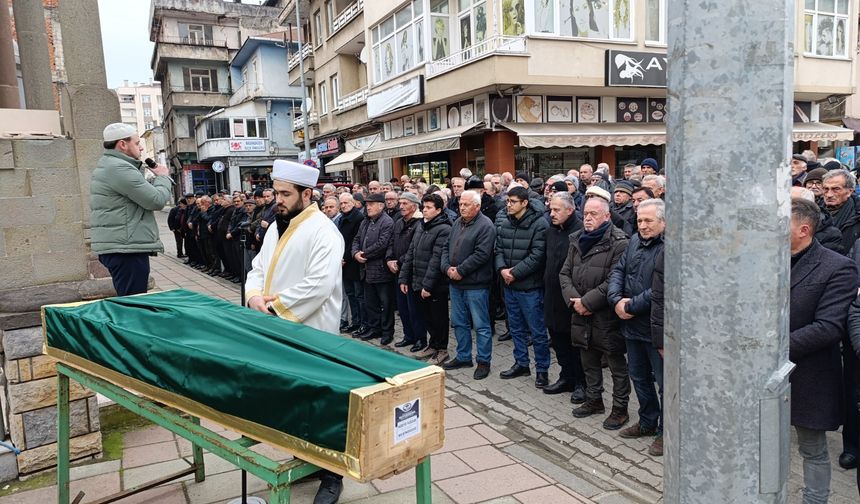 YILDIZLAR SON YOLCULUĞUNA UĞURLANDI