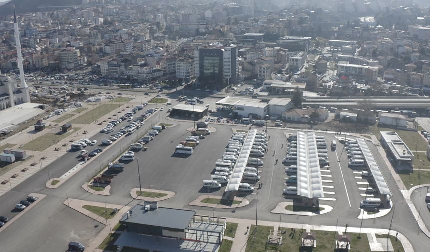 DOLMUŞLAR YENİ YERLERİNE TAŞINIYOR