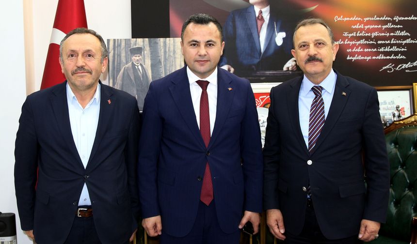 KAYMAKAM UZAN’DAN BAŞKAN KOÇAL’A VEDA ZİYARETİ