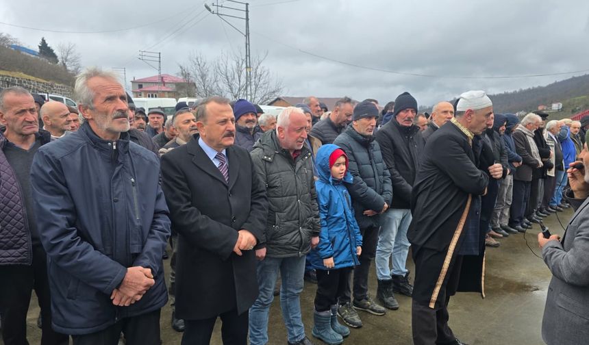 MERHUME MEDİNE BİRİNCİ’YE SON GÖREV