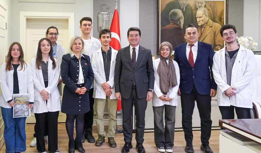 ORTAHİSAR BELEDİYESİ, ATIK İLAÇ TEHLİKESİNİ TIP FAKÜLTESİ ÖĞRENCİLERİYLE TOPLUMA ANLATACAK