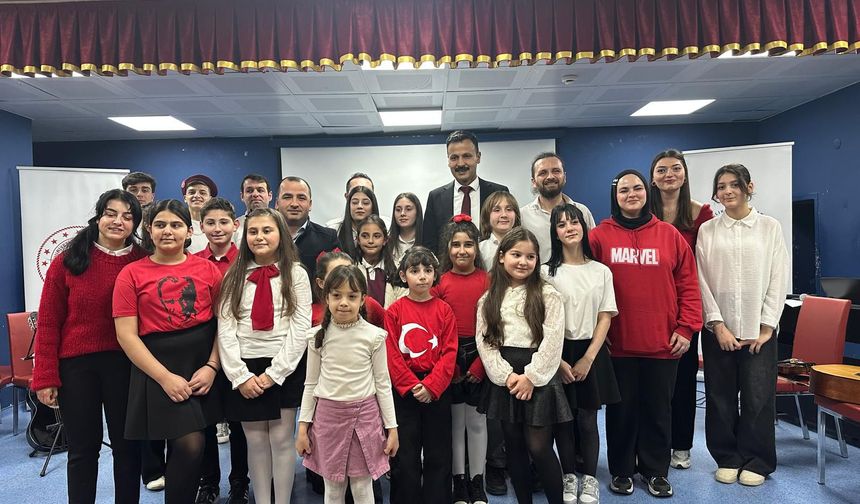 80’LER VE 90’LAR’IN EZGİLERİ GENÇLERLE BULUŞTU