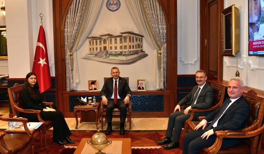 ŞALPAZARI HEYETİNDE İL VALİSİ TAHİR ŞAHİN’E ZİYARET