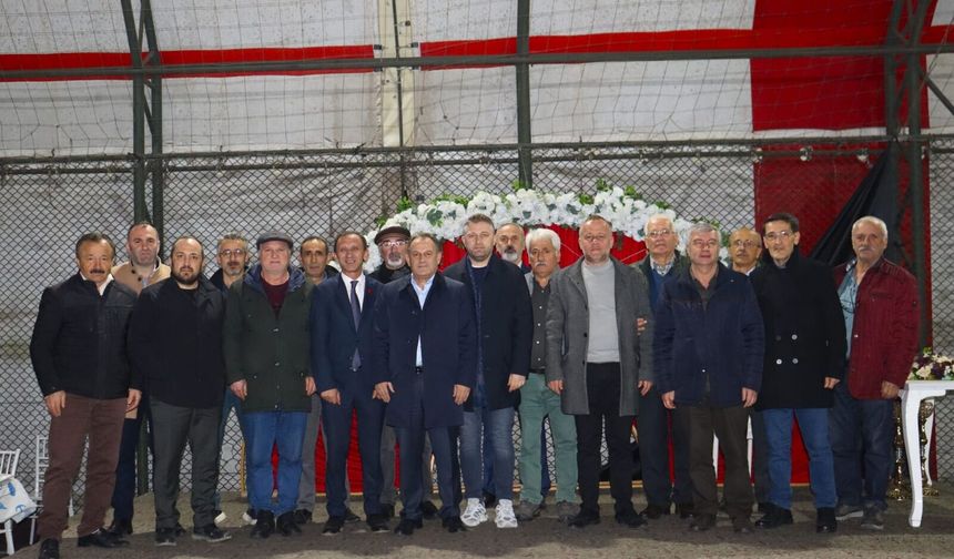 BAŞKAN KANDİL ŞALPAZARI CHP OLARAK İLKİ GERÇEKLEŞTİRDİ 500 KİŞİYİ İFTARDA BULUŞTURDU