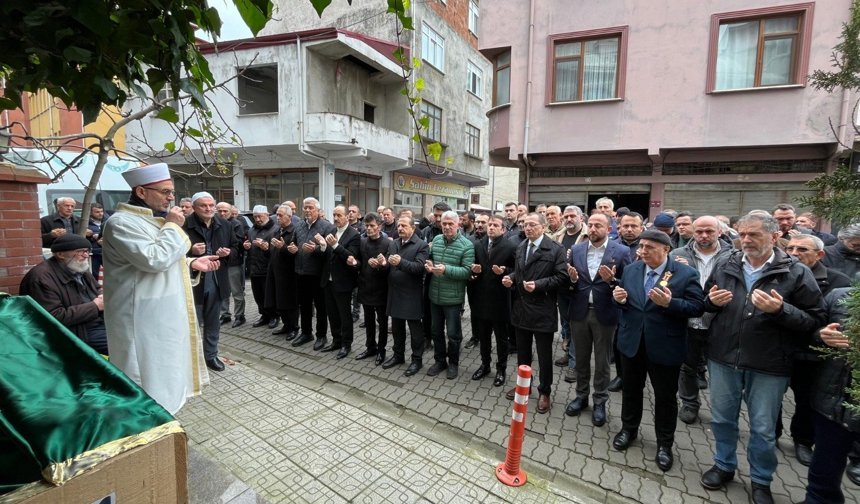 ŞEHİDİN BABASI DUALARLA EBEDİYETE UĞURLANDI