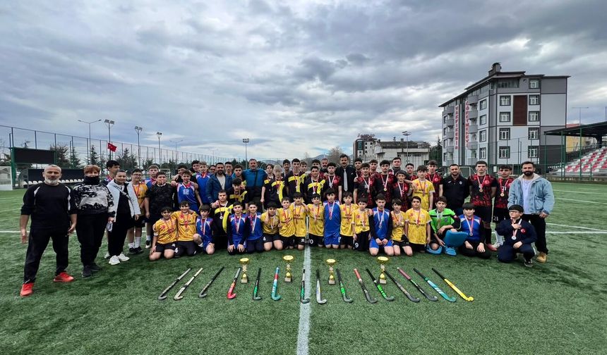 4 OKUL BÖLGE FİNALLERİNE GİDİYOR!