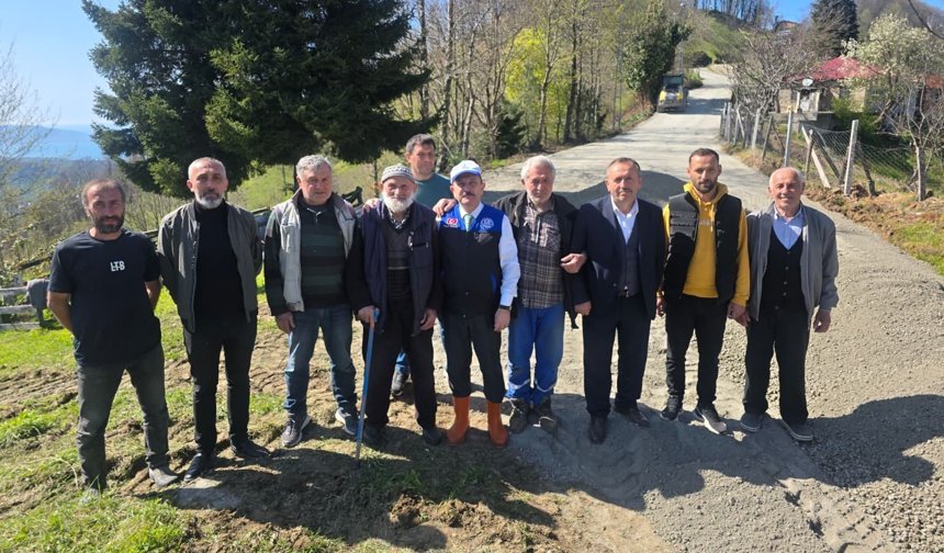 BAŞKAN FUAT KOÇAL SAHADA, HİZMET KAPIDA