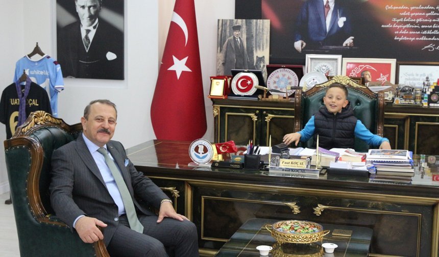 BAŞKAN KOÇAL KOLTUĞUNU DEVRETTİ