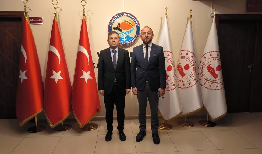 AK PARTİ TEŞKİLATINDAN KAYMAKAM ULUSOY’A HAYIRLI OLSUN ZİYARETİ