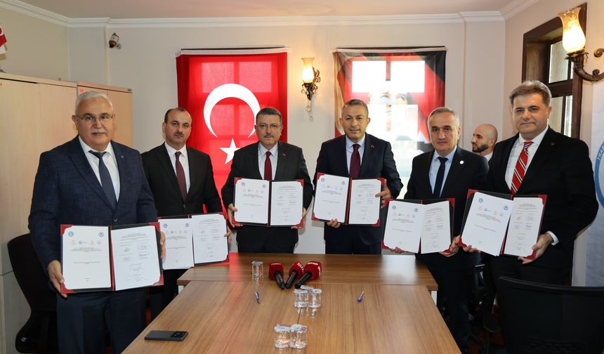 BAŞKAN GENÇ: ÖZEL BİREYLERİN YAŞAM KALİTESİNİ YÜKSELTMEYE KARARLIYIZ