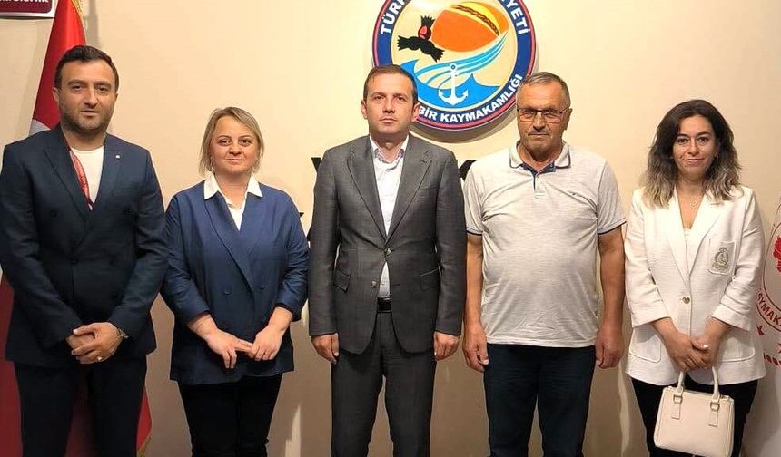 KIZILAY’DAN KAYMAKAM ULUSOY’A NEZAKET ZİYARETİ