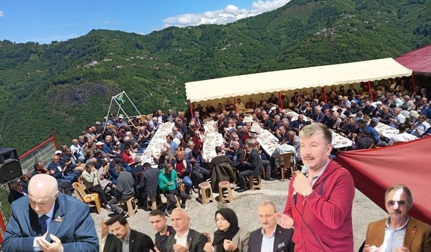 SELVİTOP İÇİN MEVLİT PROGRAMI DÜZENLEDİ