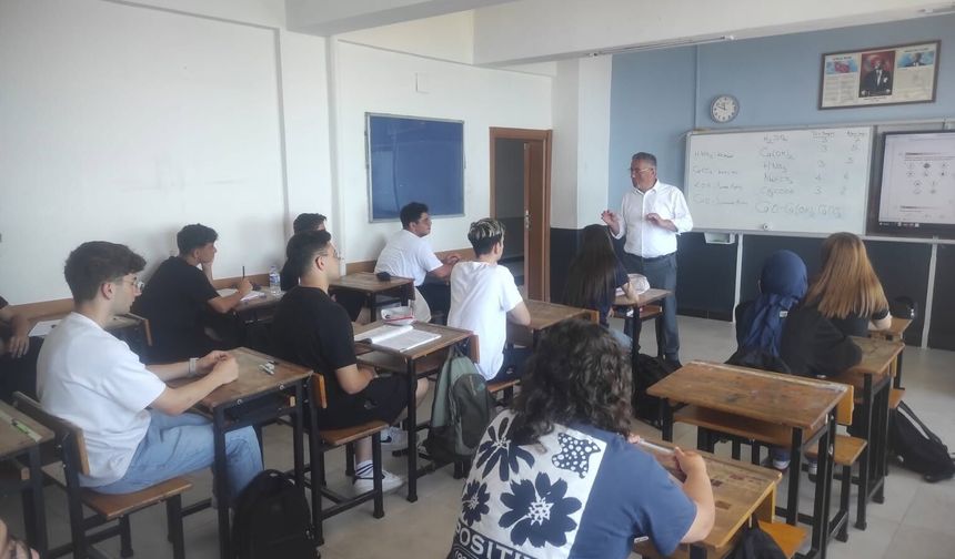 VAKFIKEBİR FEN LİSESİ’NDE YAZ DYK HEYECANI BAŞLADI