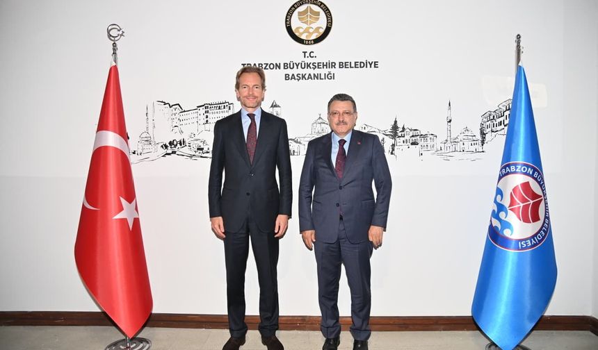 BÜYÜKELÇİ HENDRİK VAN DE VELDE’DEN BAŞKAN GENÇ’E ZİYARET