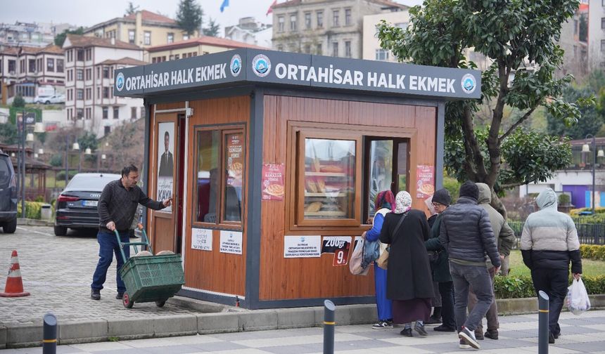 ORTAHİSAR HALK EKMEK, DAR GELİRLİ VATANDAŞA NEFES ALDIRIYOR