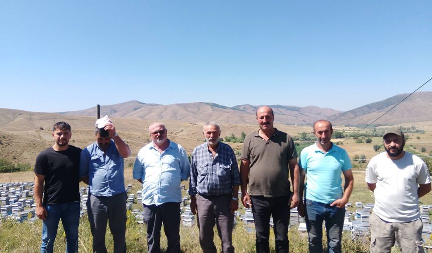 BAŞKAN AKSOY SAHADAKİ ÇALIŞMALARINI ARALIKSIZ SÜRDÜRÜYOR