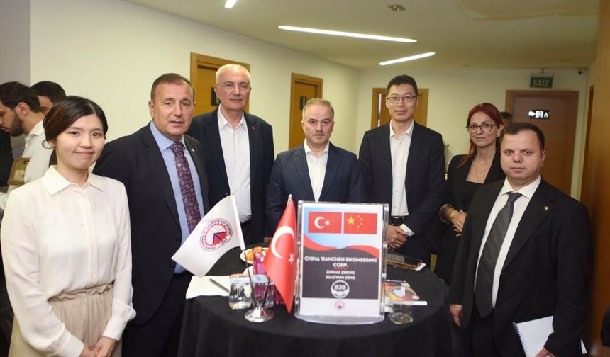 ÇİNLİ İŞ İNSANLARI TRABZON İŞ DÜNYASI İLE BULUŞTU