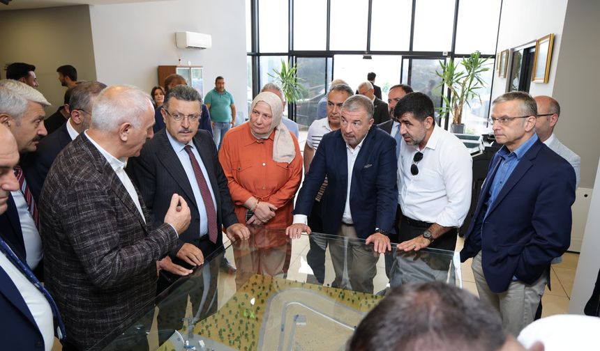 BAŞKAN GENÇ: “KATI ATIKLARI TAM YAKMA YÖNTEMİYLE BERTARAF EDECEĞİZ”