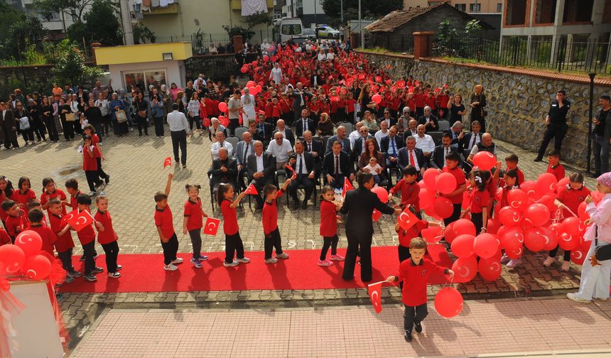 2026-2027 EĞİTİM-ÖĞRETİM YILI İLKÖĞRETİM HAFTASI COŞKUYLA KUTLANDI